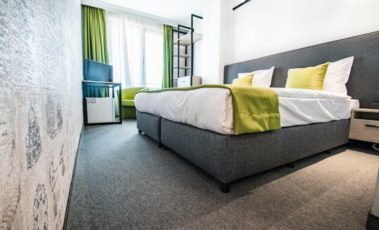 A&M Hotel With Free Parking Płowdiw Zewnętrze zdjęcie
